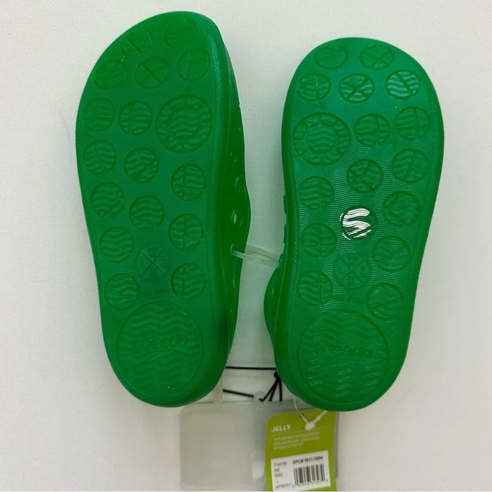 Speedo Kids Jelly Water Shoe in Green